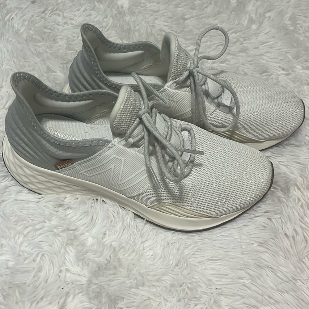 New Balance Fresh Foam Roav